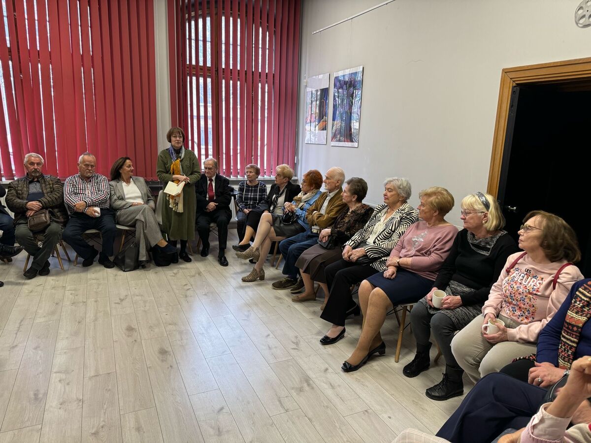 0c43e8d3 afc4 4683 bc50 c87b5d891316