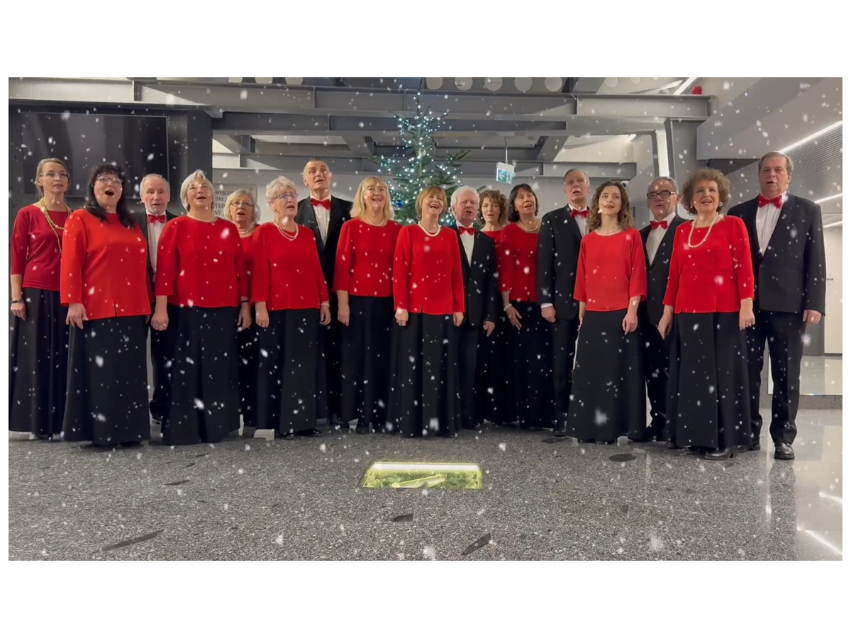  Życzenia bożonarodzeniowe w muzycznej oprawie chóru 