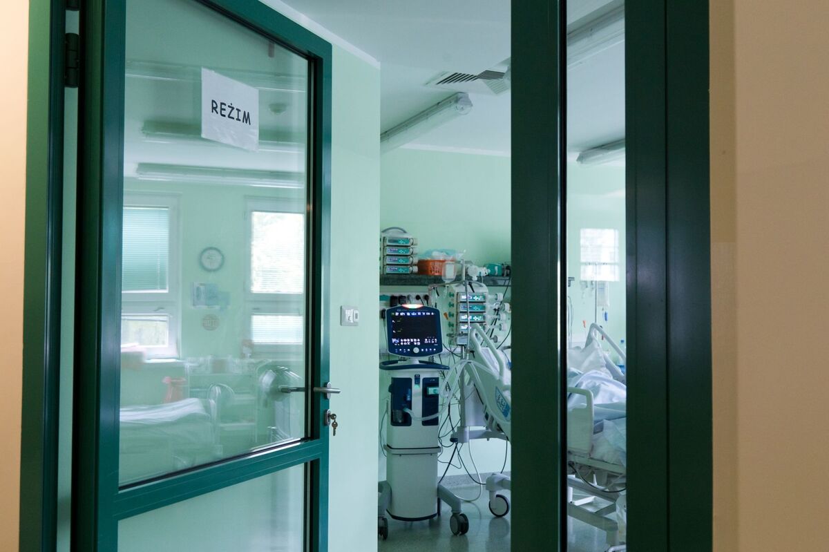 Pomoc finansowa dla rodzin lekarzy/lekarzy dentystów zmarłych na COVID-19