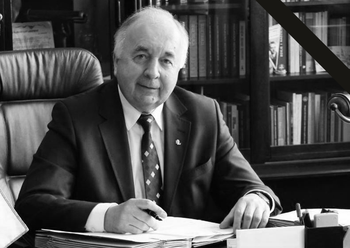 jacek kozakiewicz czarno biale wstega